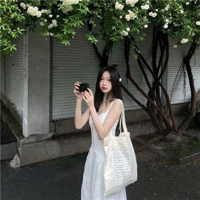 火星坏女孩 封面
